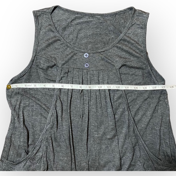 2for$35 Max Studio Grey Stretch Sleeveless Tunic Top Size Large - Picture 7 of 8